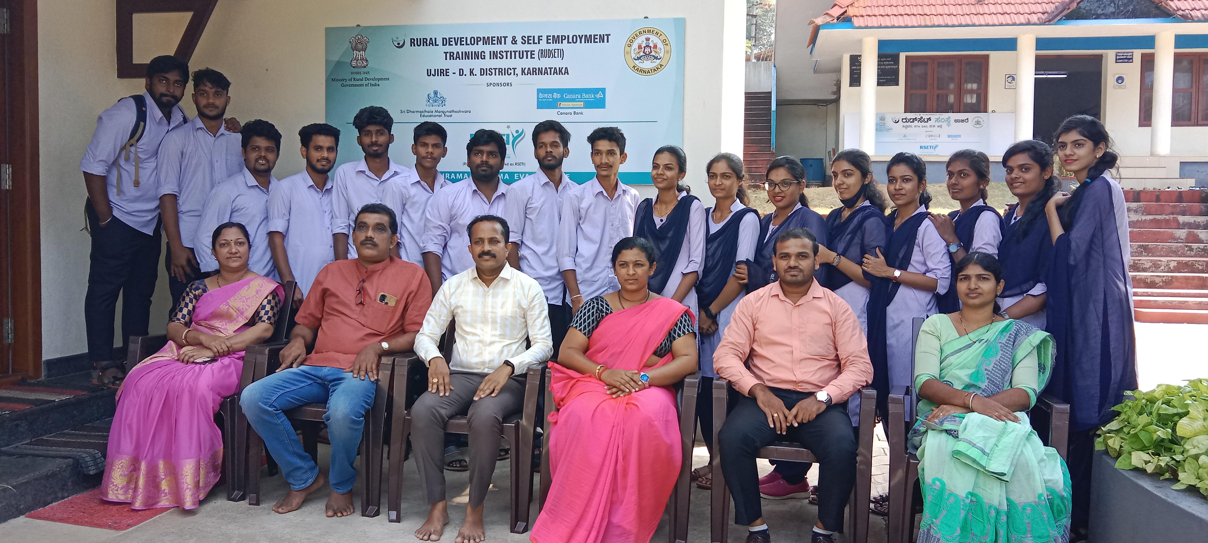 Orientation Visits by I MSW Students - 2022 | St Philomena College 